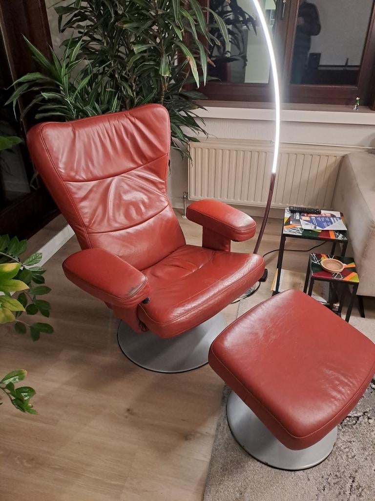 Lederen relaxzetel, kleur bordeauxrood, Huis en Inrichting, Stoelen, Ophalen, Rood