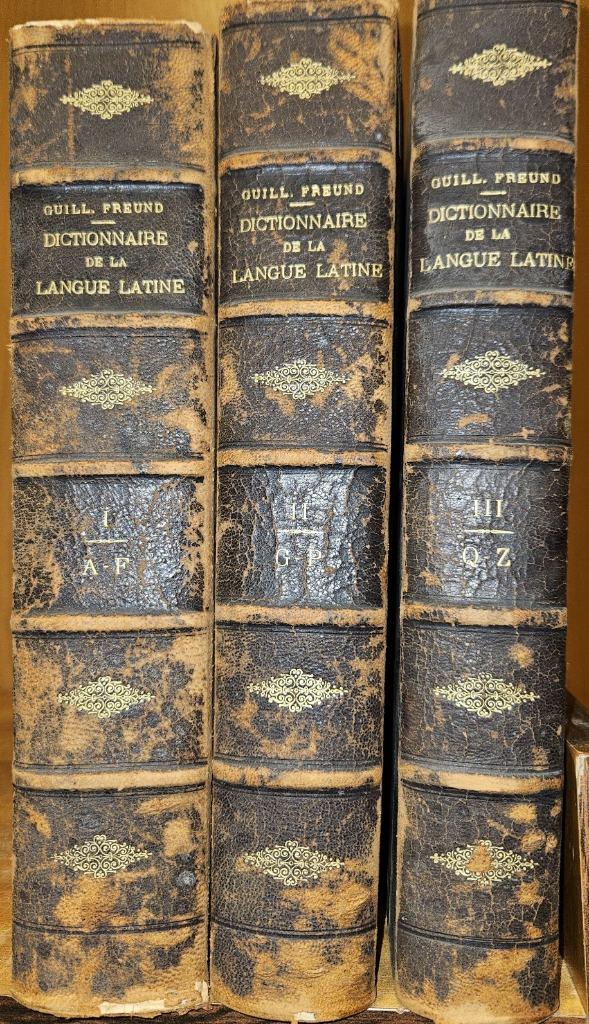 Grand dictionnaire de la langue latine, sur un nouveau plan, Livres, Dictionnaires, Enlèvement ou Envoi, Utilisé, Autres éditeurs