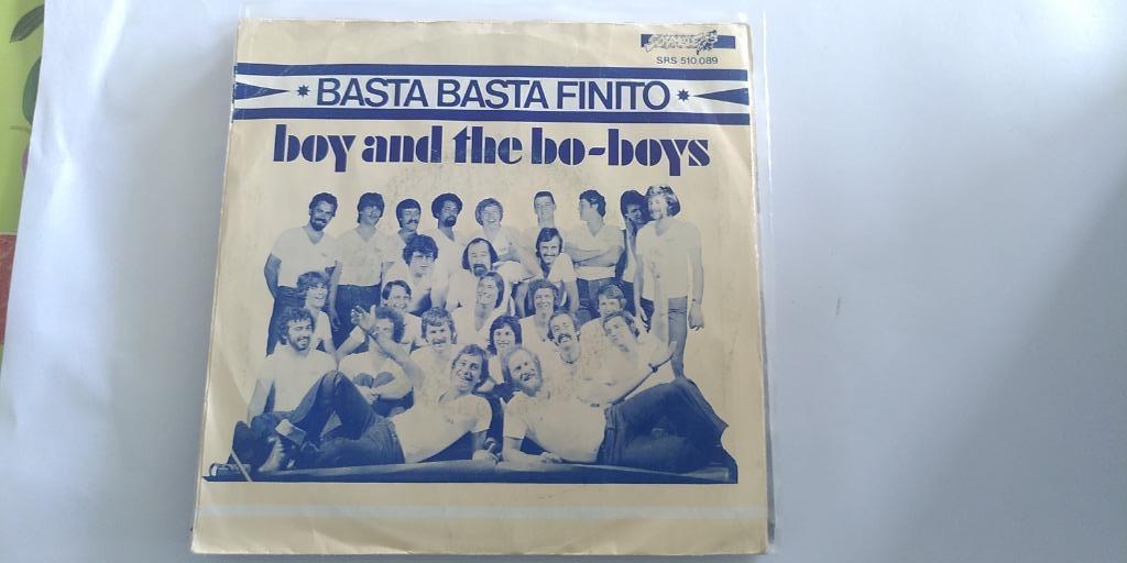 SINGEL BOY AND  THE BOBOYS--BASTA BASTA FINITO--, Cd's en Dvd's, Vinyl Singles, Gebruikt, Pop, 7 inch, Ophalen of Verzenden