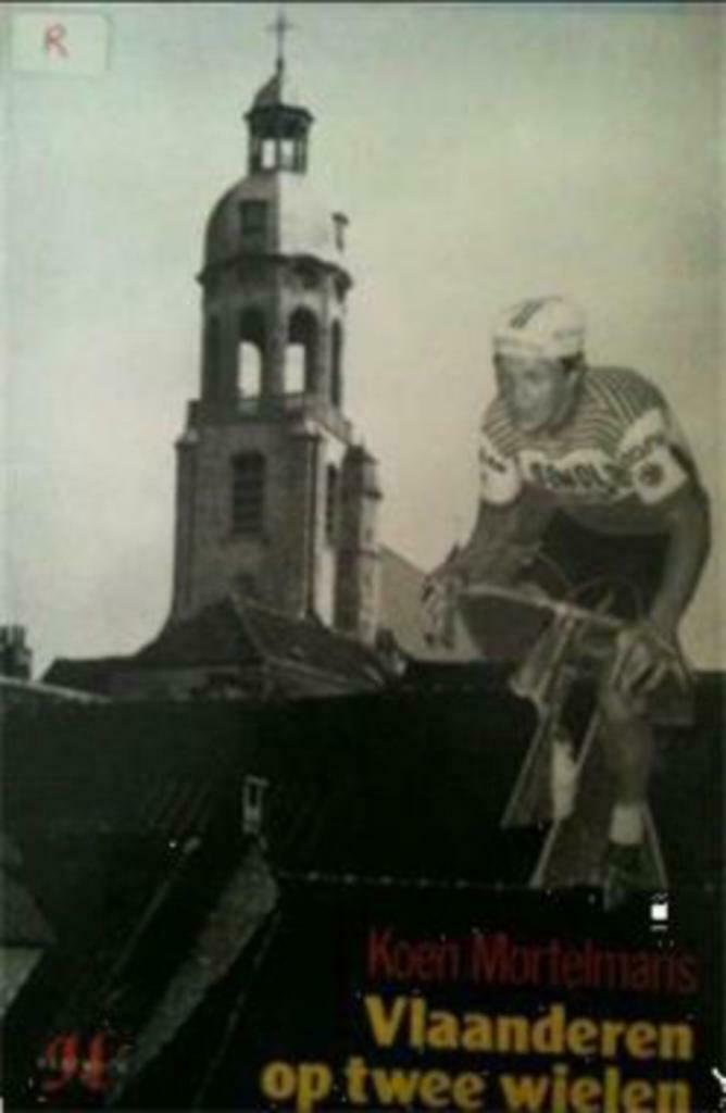 Vlaanderen op twee wielen, Koen Mortelmans, Ophalen of Verzenden, Lopen en Fietsen