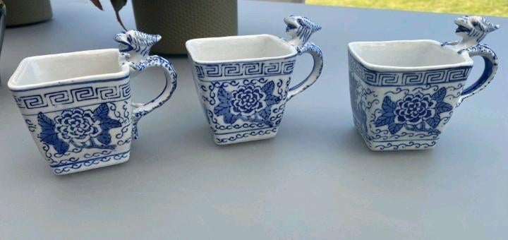 Tasses chinoises anciennes, Enlèvement ou Envoi