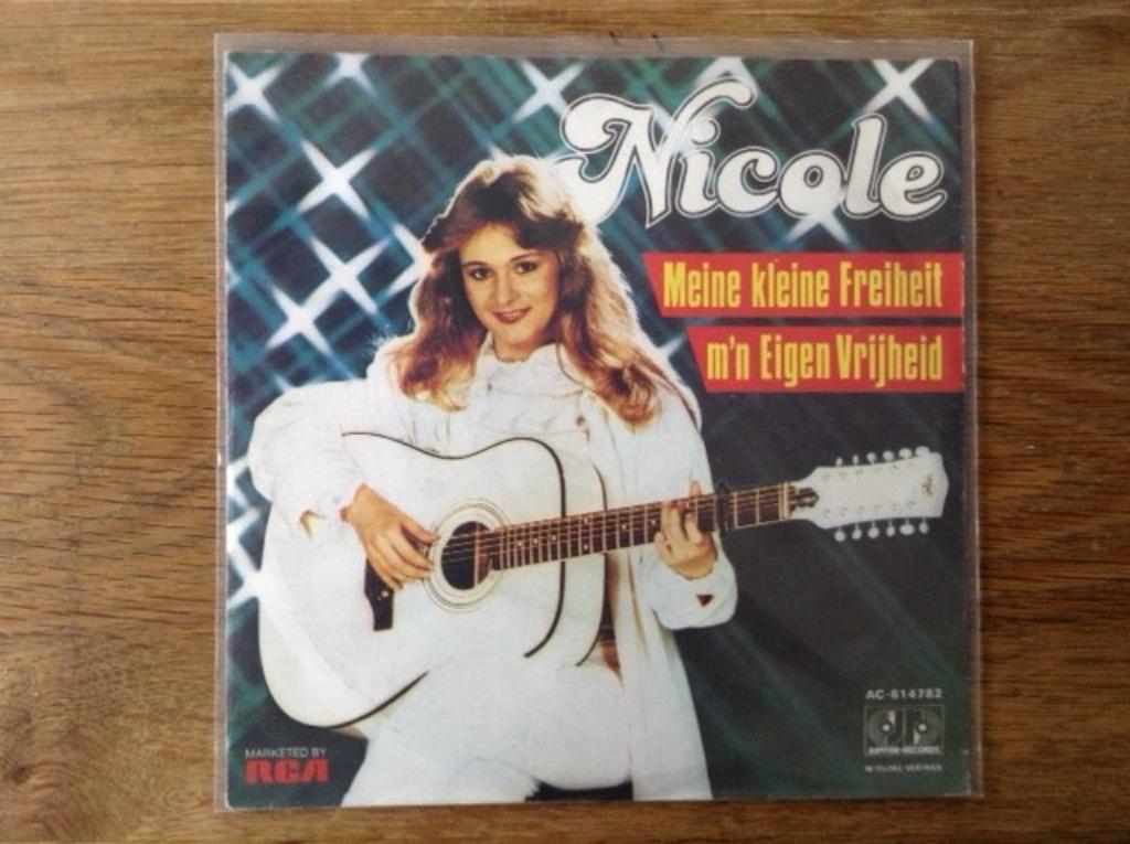 single nicole, Enlèvement ou Envoi, Pop