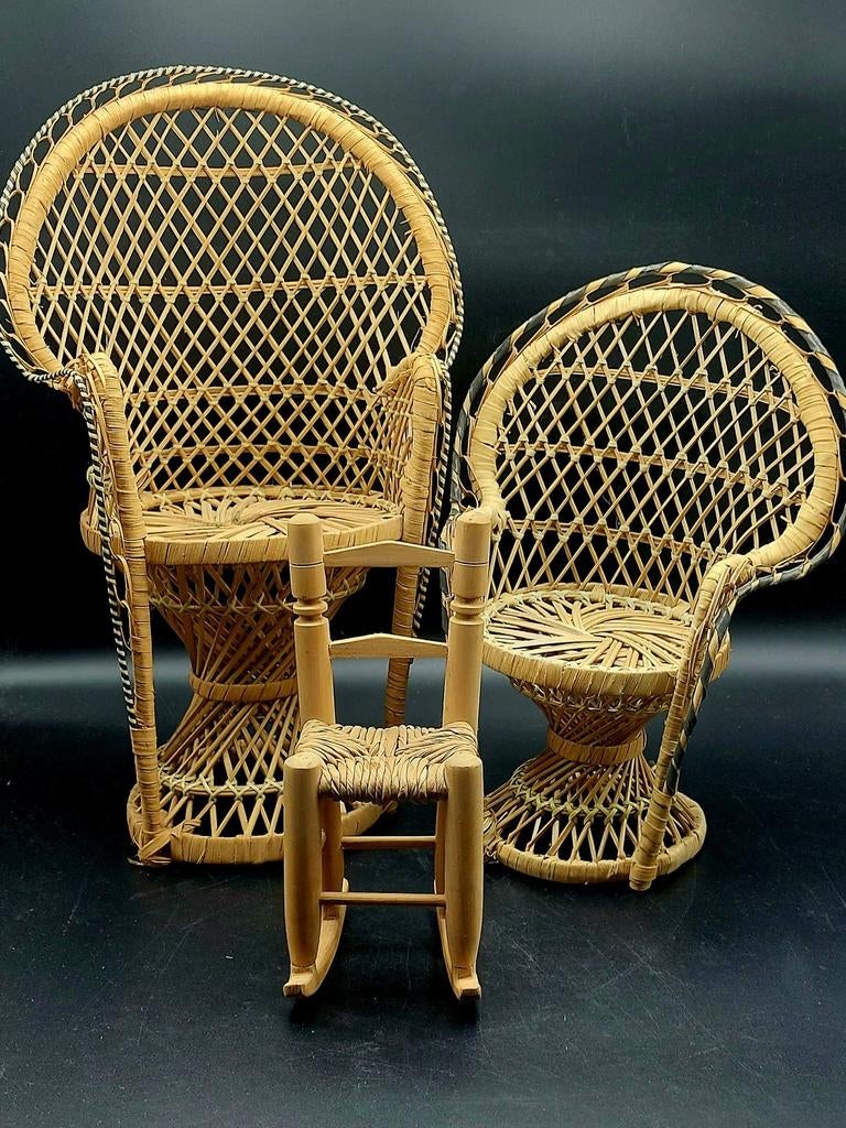 Lot van 3 poppenstoeltjes, Ophalen