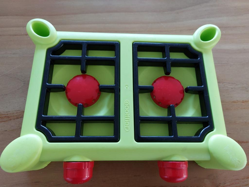 Cuisinière jouet avec fruits et légumes, Enfants & Bébés, Enlèvement, Comme neuf, Plastique, Accessoires de cuisine de jeu