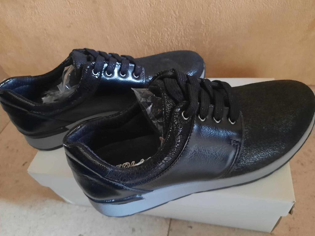 Chaussure / basket orthopédique Médi-Loi Mila (39), Neuf, Enlèvement ou Envoi, Sneakers et Baskets, Medi-Loi