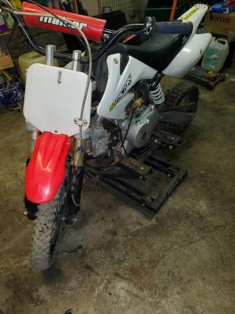 Pit bikes 107cc pour pieces, Vélos & Vélomoteurs, Enlèvement