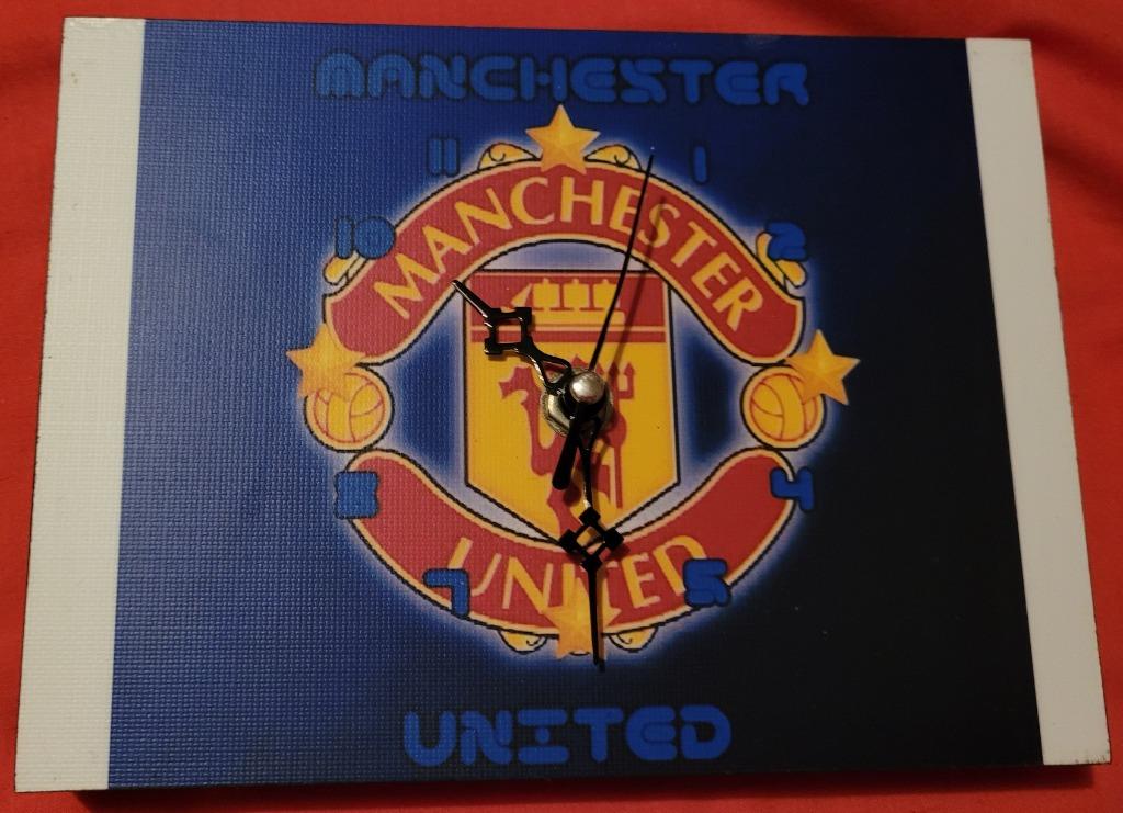Manchester United , Montre en bel état., Enlèvement ou Envoi, Comme neuf