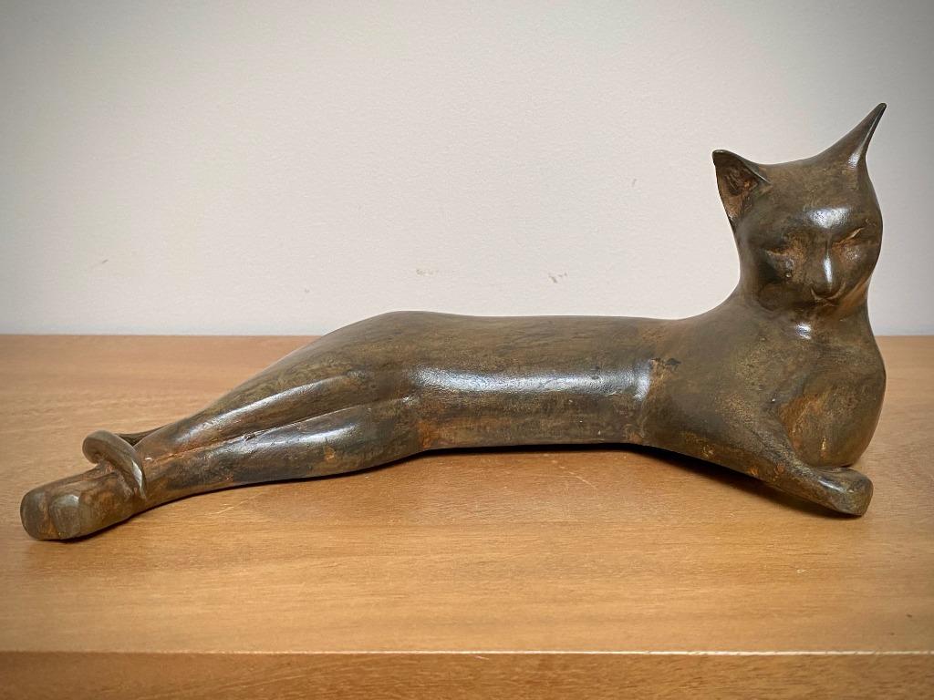 Chat Art Déco 1930 en bronze Signé Pierre Chenet Long 24 cm, Enlèvement ou Envoi, Bronze