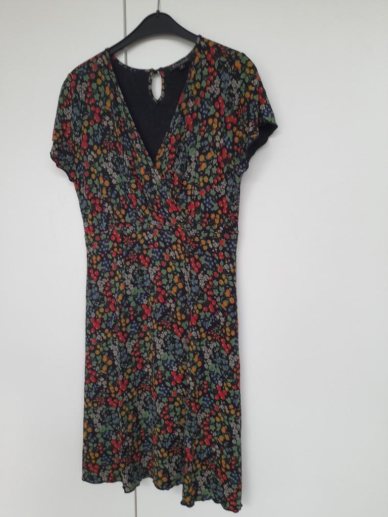 Jurk King Louie - maat M, Vêtements | Femmes, Robes, Taille 38/40 (M), Enlèvement ou Envoi, Autres couleurs, Comme neuf