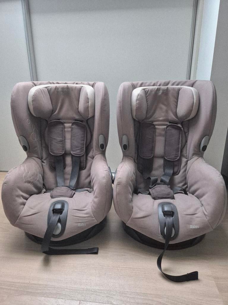 2 draaibare autostoelen, groep 1,Maxi-Cosi Axiss Bébéconfort, Ophalen, Gebruikt, Maxi-Cosi