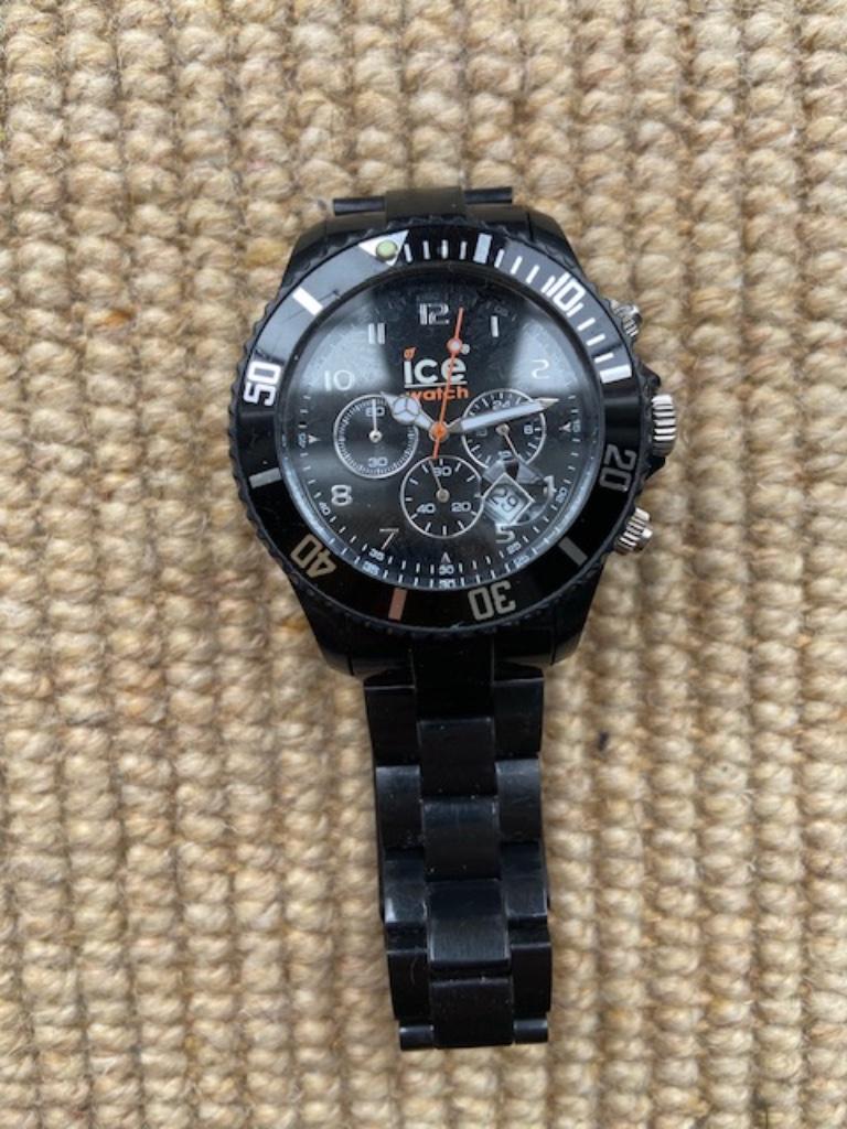 Montre "Ice Watch" noire pour homme grand modèle, Montre-bracelet, Enlèvement ou Envoi, Utilisé, Autres matériaux
