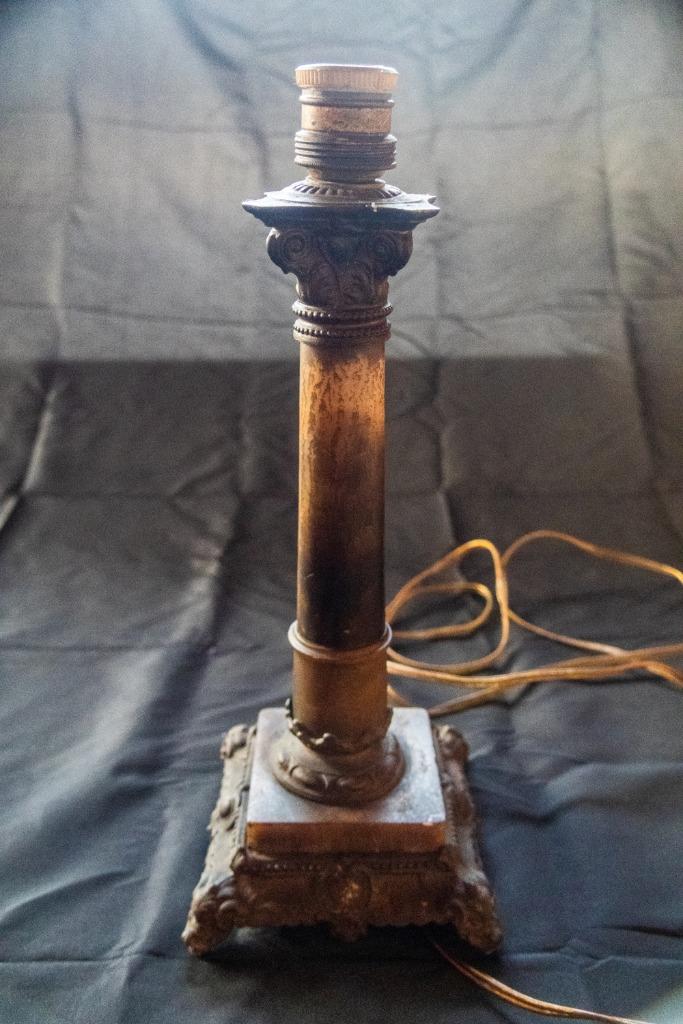 Pied de lampe en laiton, Enlèvement ou Envoi