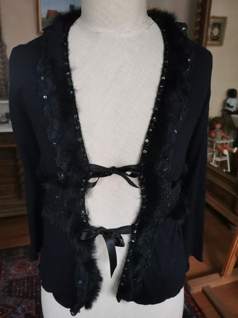 Super joli pull Bolero noir pour femme, Enlèvement ou Envoi, Comme neuf, Taille 36 (S), Noir