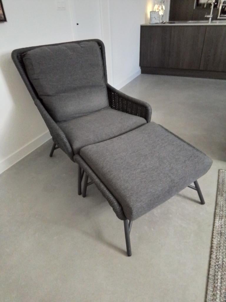 Zetel en voetbed, Ophalen, Eenpersoons, 75 tot 100 cm, Zo goed als nieuw