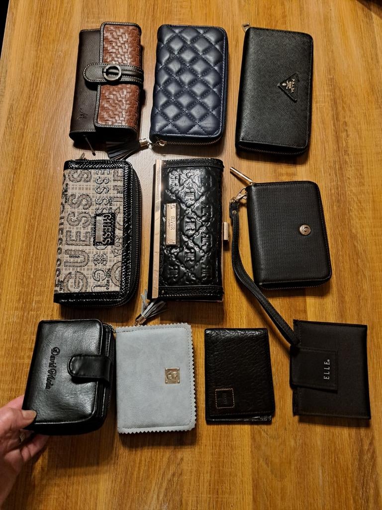 portemonnees 8 euro per stuk, Handtassen en Accessoires, Ophalen of Verzenden