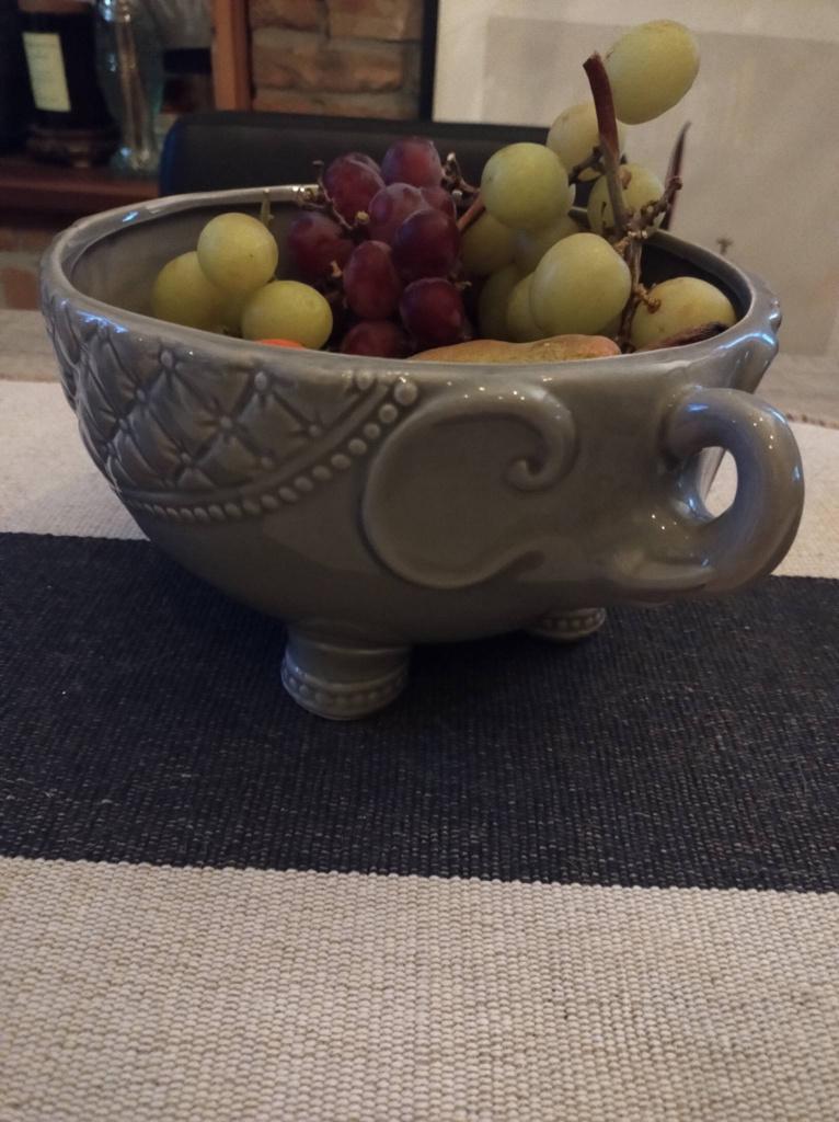 Vintage éléphant gris, Enlèvement ou Envoi, Comme neuf, Porcelaine ou Céramique, Balance