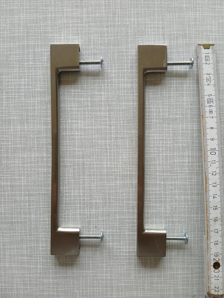 Poignée des meubles., Enlèvement, Inox