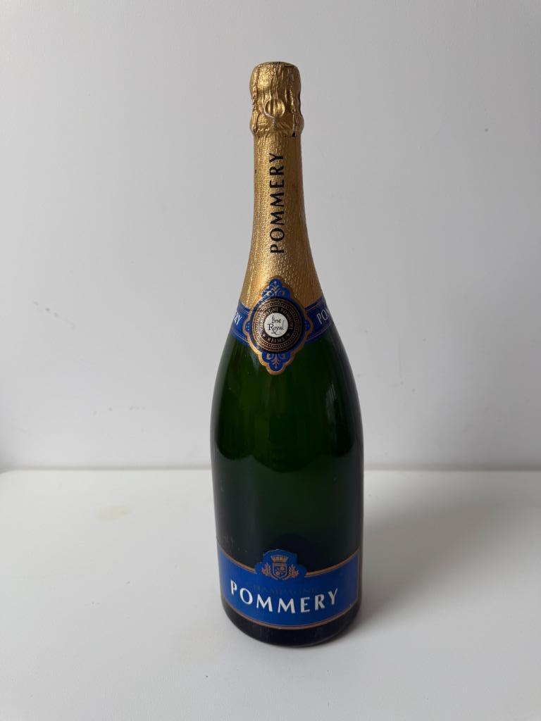 BOUTEILLE DE CHAMPAGNE MAGNUM FACTICE POMMERY (VERRE), Enlèvement ou Envoi, Comme neuf, Autres types