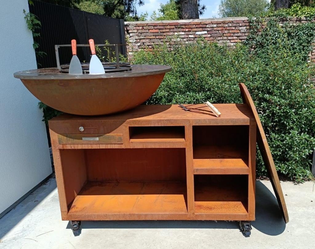 ‼️ -30% ‼️BBQ D100cm in Cortenstaal met Accessoires ‼️, Tuin en Terras, Ophalen, Nieuw