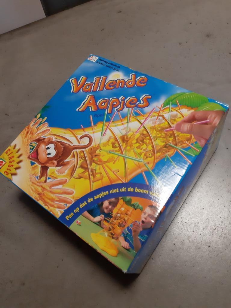 spel Vallende Aapjes, Ophalen