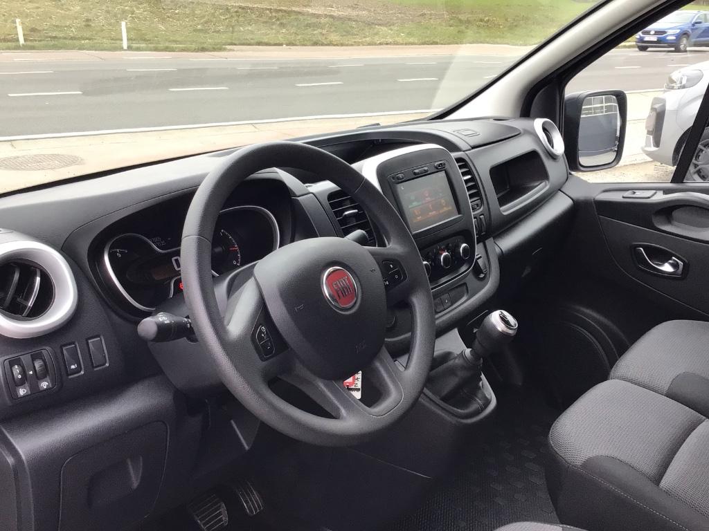 fiat talento 20dti 120pk 2021 full/option 18950e ex, Auto's, Bestelwagens en Lichte vracht, Voorwielaandrijving, Stof, 4 cilinders