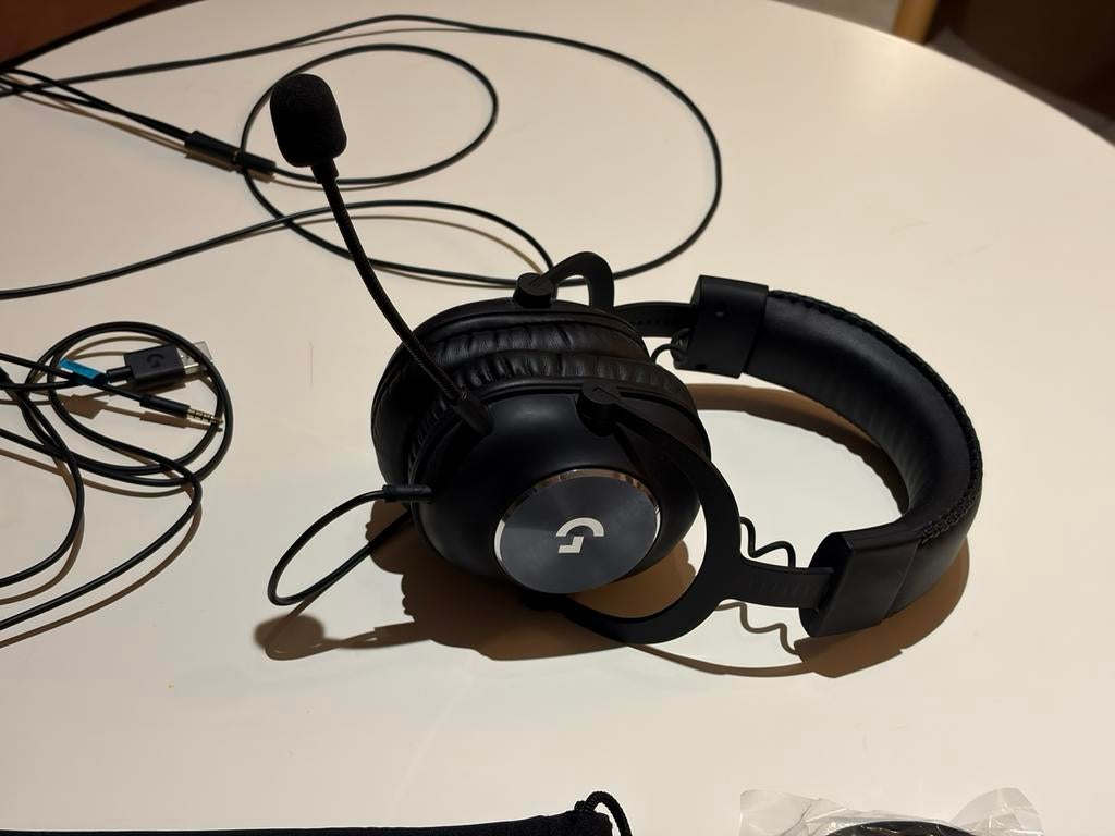 Logitech g pro X filaire comme neuf, Enlèvement, Comme neuf, Filaire