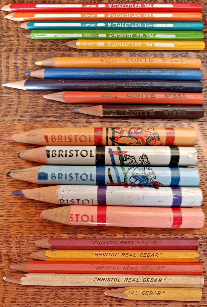 5 Crayons couleur STAEDTLER 154, BRISTOL R. Cedar, Conté 155, Ophalen of Verzenden, Gebruikt