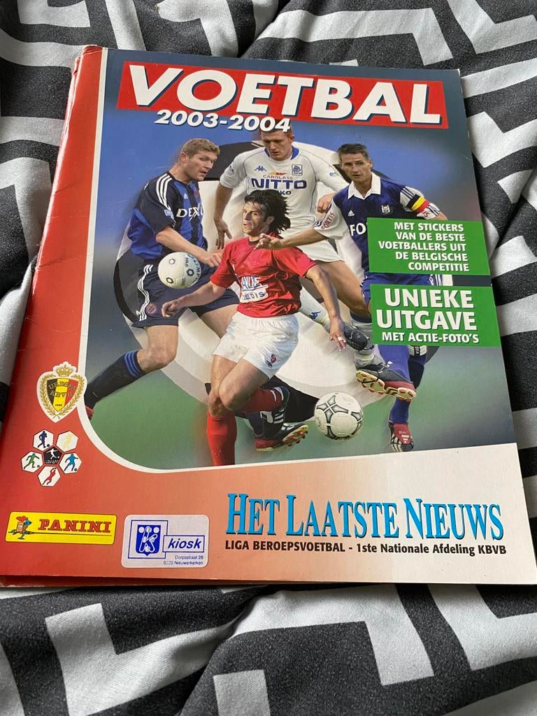 Stickerboek panini Belgisch voetbal 03-04, Verzamelen, Ophalen, Zo goed als nieuw