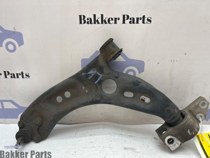 Bras de suspension avant gauche d'un Volkswagen Scirocco, -, Volkswagen, -, 3 mois de garantie