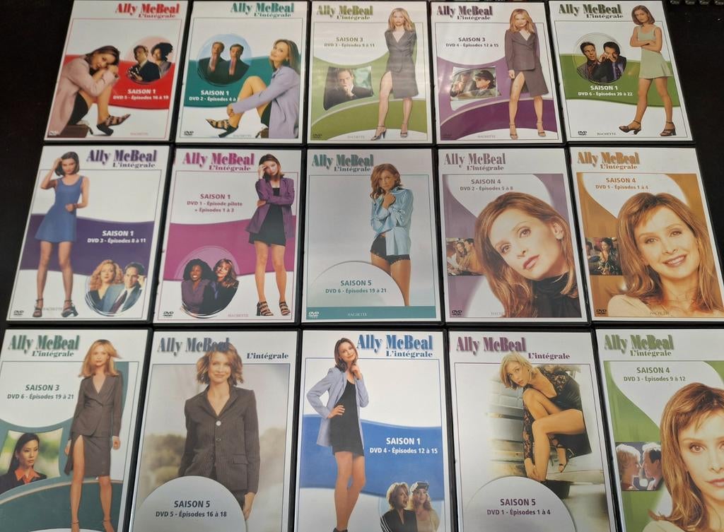 Lot 30 x DVD - Ally McBeal, Cd's en Dvd's, Vanaf 12 jaar, Ophalen of Verzenden, Zo goed als nieuw, Komedie