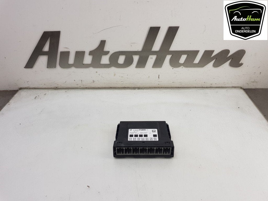 COMPUTER BODY CONTROL Opel Corsa E (01-2014/06-2019), Gebruikt, Opel, Opel Automobile GmbH, Kontakt-opel@opel.com