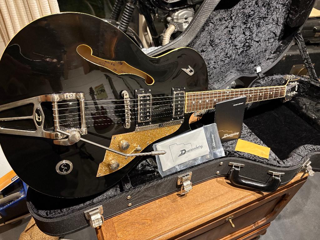 Duesenberg CC Carlton met case, Enlèvement, Utilisé, Semi-solid body, Autres marques