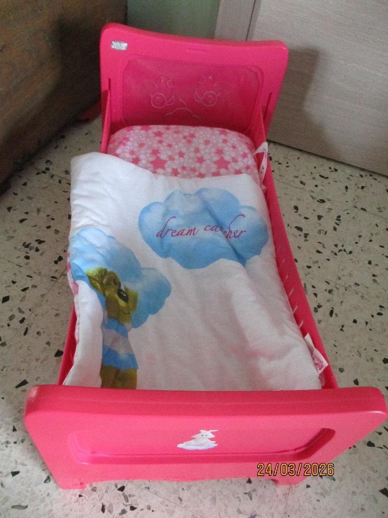 lit poupée baby born, Enfants & Bébés, Jouets | Poupées, Utilisé, Autres types, Enlèvement ou Envoi