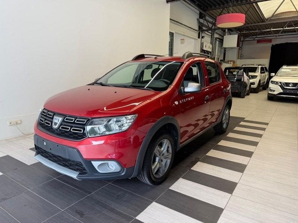 Dacia Sandero DACIA SANDERO STEPWAY BENZINE MANUEEL/CAMERA, Autos, Rouge, Achat, 90 ch, Euro 6