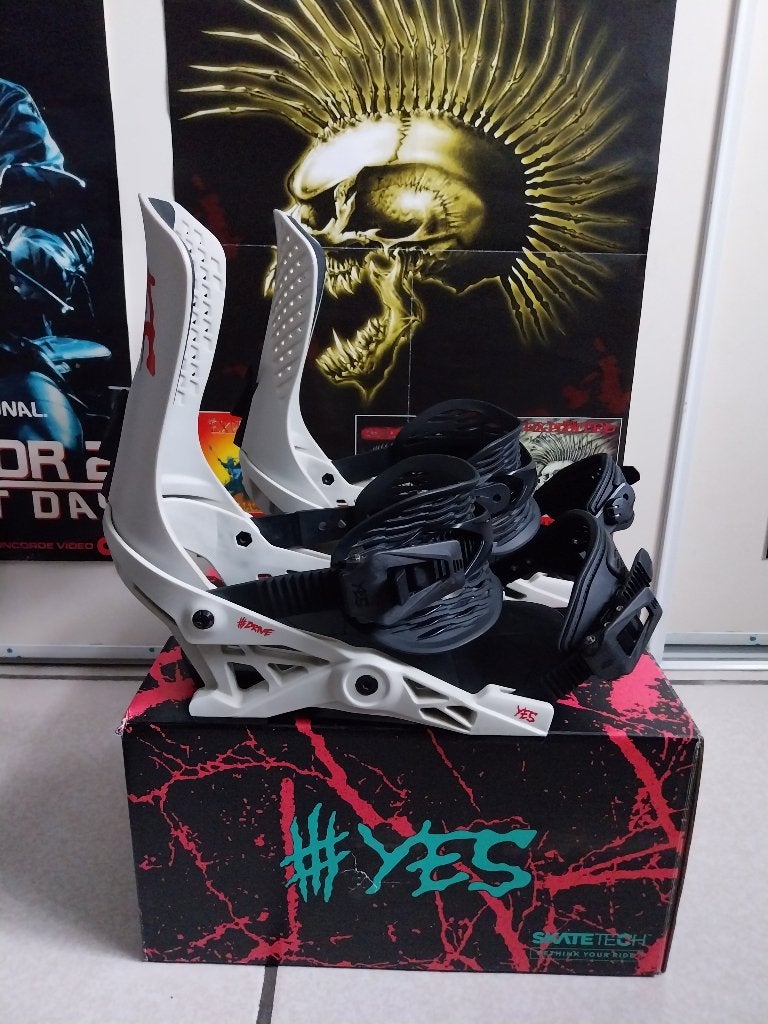 Yes Drive snowboard bindingen. (Jones - Burton - Capita), Ophalen of Verzenden, Zo goed als nieuw, Bindingen