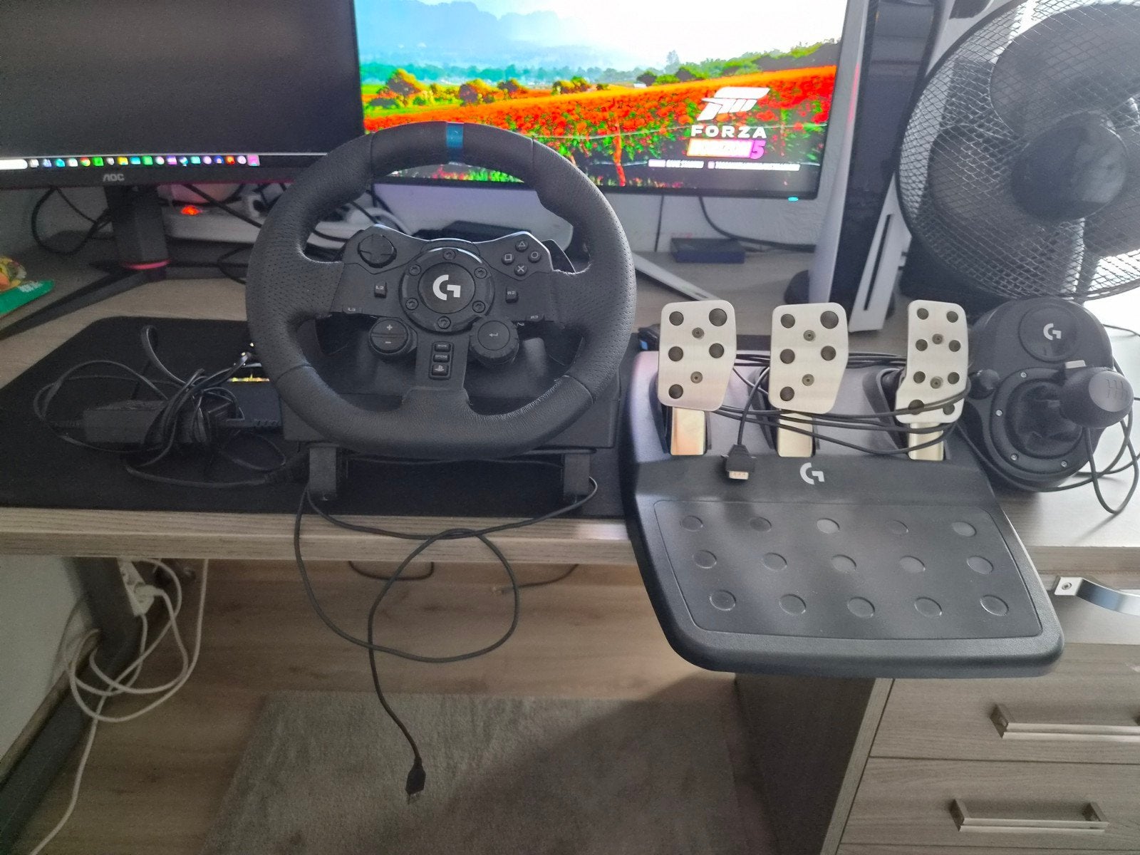 Logitech G923 TRUEFORCE Racing Wheel, Games en Spelcomputers, Ophalen, Racestuur, Force feedback, Zo goed als nieuw