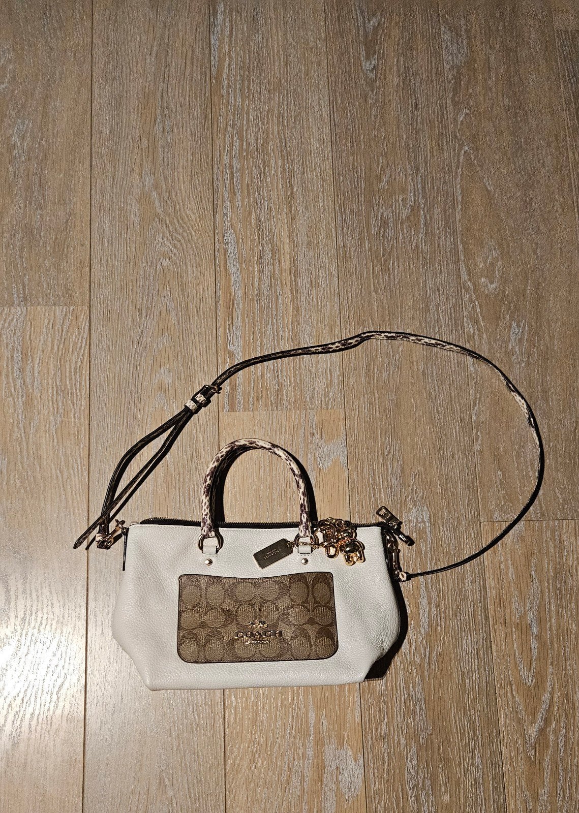 Coach Mini Emma Satchel, Handtassen en Accessoires, Tassen | Damestassen, Nieuw, Handtas, Beige, Ophalen