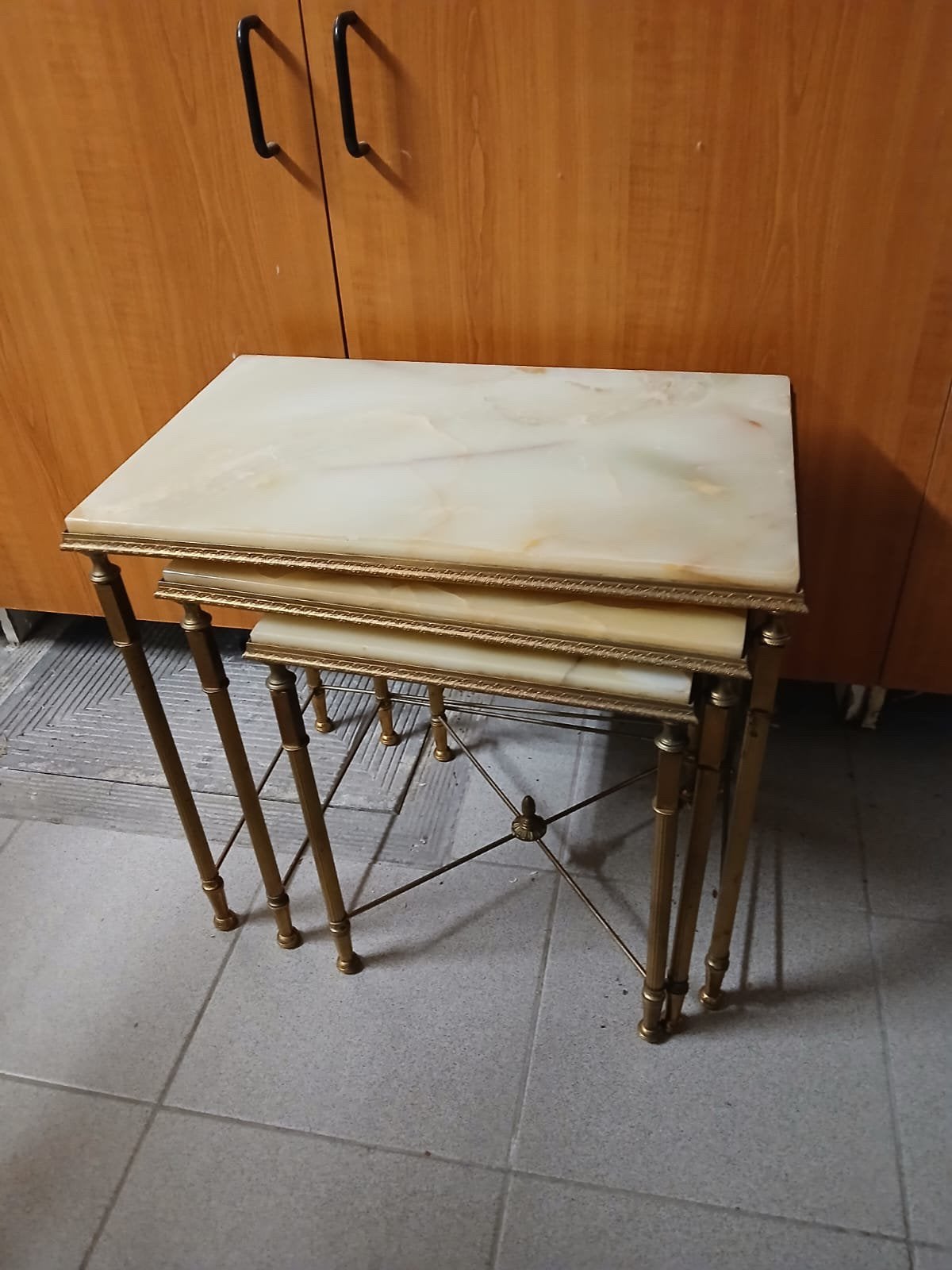 Bijzettafeltjes, Ophalen, Gebruikt, Metaal of Aluminium, 55 tot 75 cm