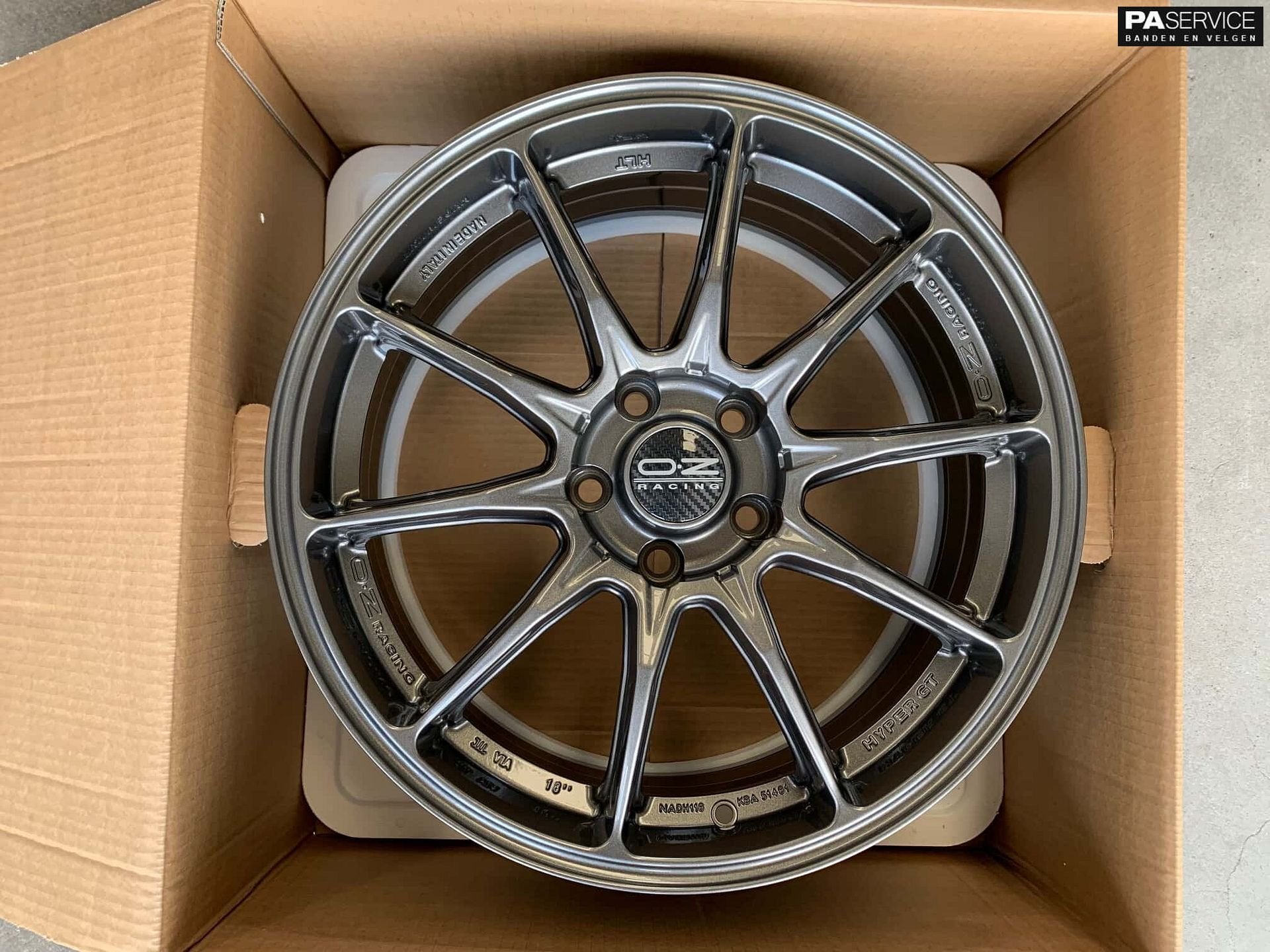 Nieuw 18 inch OZ HYPER GT Mini F56 JCW set incl hankook, Autos : Pièces & Accessoires, Neuf, Pneus et Jantes, Véhicule de tourisme