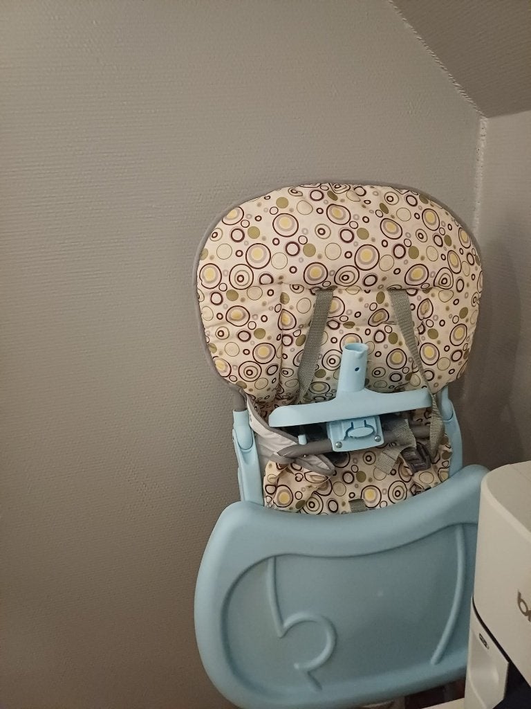Babystoel, Ophalen, Zo goed als nieuw, Overige typen, Gordel(s)