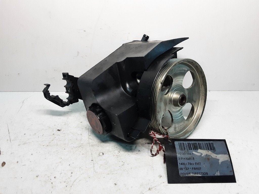 POMPE DE DIRECTION Peugeot 206+ (2L / M) (9686525080), Kontakt-peugeot@peugeot.com, Utilisé, Peugeot Deutschland GmbH, Bahnhofsplatz
65423  Rüsselsheim, DE