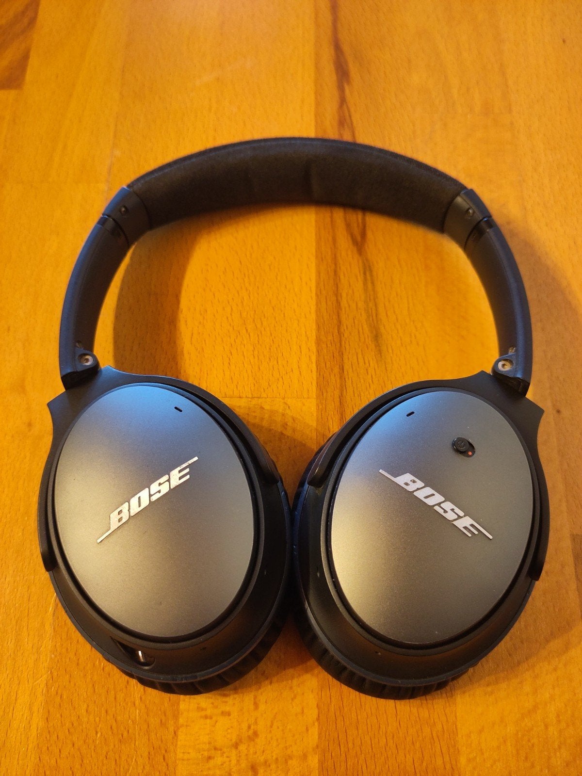 Bose QC 25 Filaire, TV, Hi-fi & Vidéo, Enlèvement ou Envoi, Housse/étui de transport, Noir, Utilisé