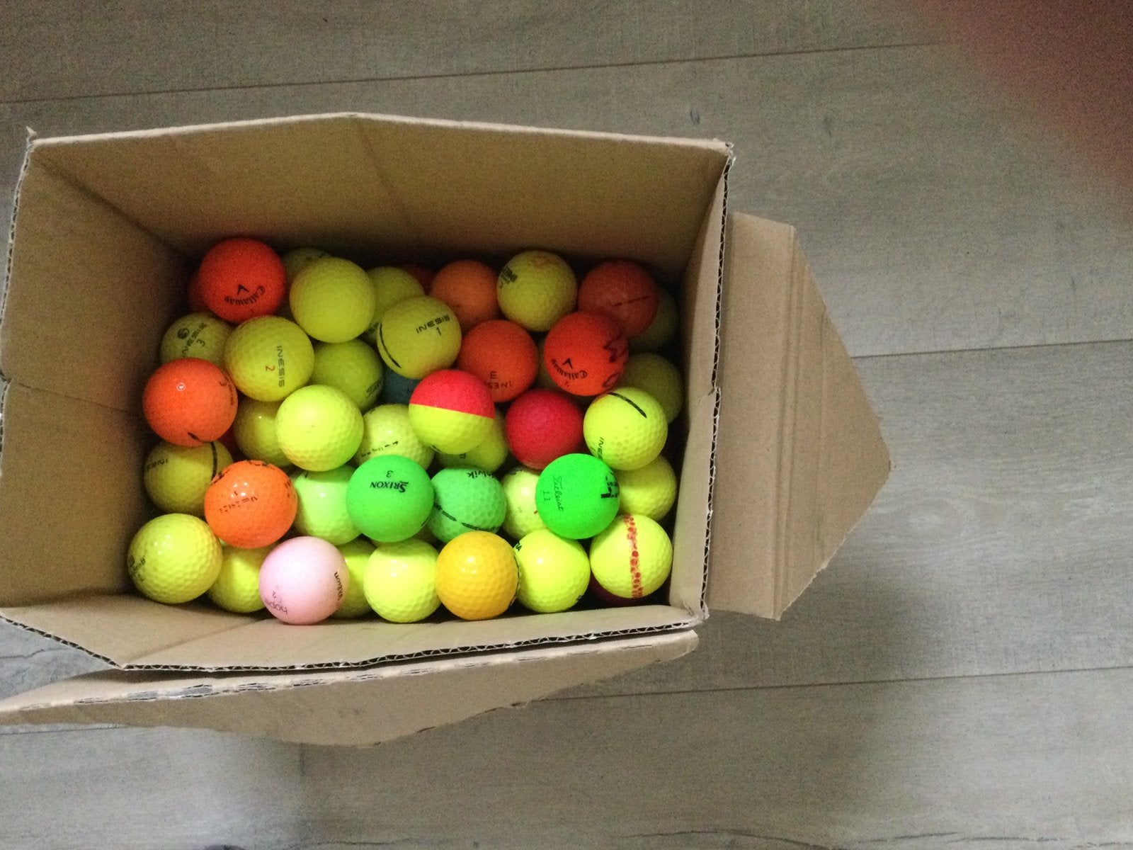 Lot van 250 gekleurde golfballen, Ophalen, Gebruikt