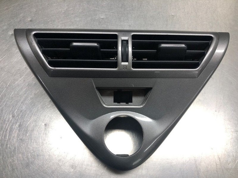 AERATEUR TABLEAU DE BORD Toyota iQ (|5541074010|), Utilisé, Toyota
