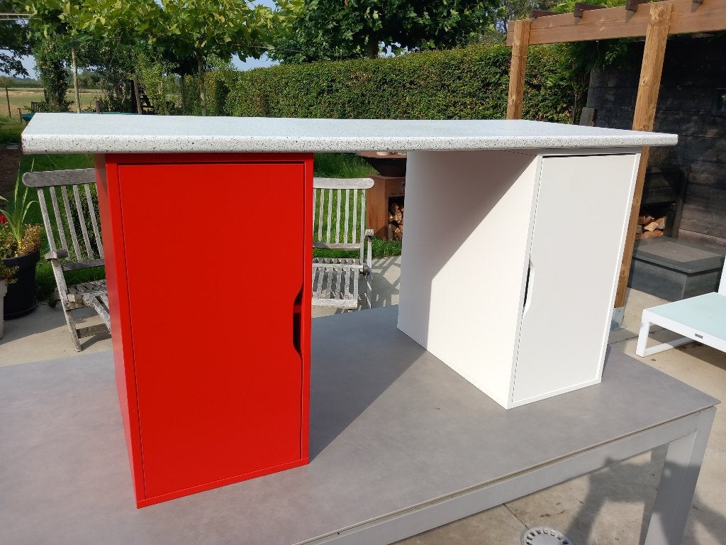 Bureau 150cm met 2 bergkastjes in nette staat, Huis en Inrichting, Ophalen, Overige typen, 150 cm, Zo goed als nieuw