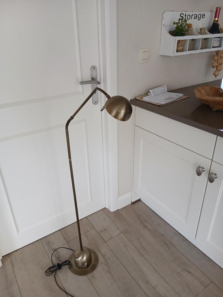 Leeslamp goudkleurig, Ophalen, Zo goed als nieuw, Metaal, Landelijk