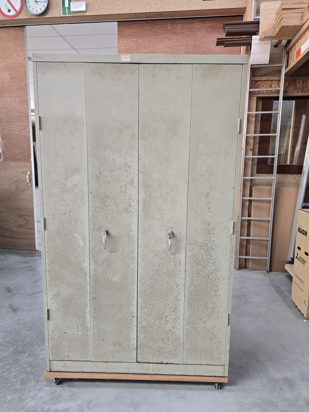 Metalen kast, Huis en Inrichting, Ophalen, Gebruikt