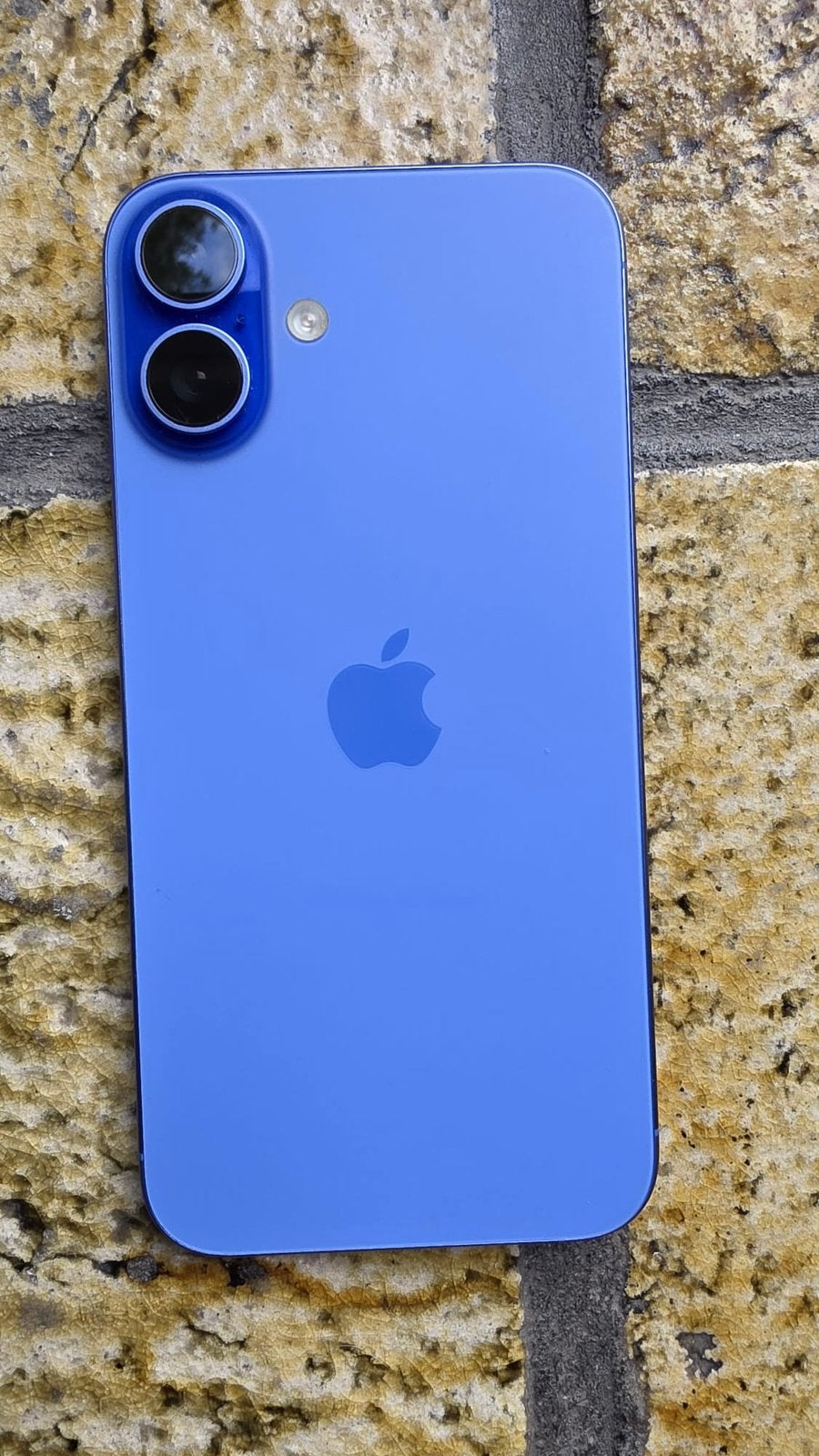 iPhone 16 Plus, Avec simlock (verrouillage SIM), 128 GB, IPhone 16, Comme neuf