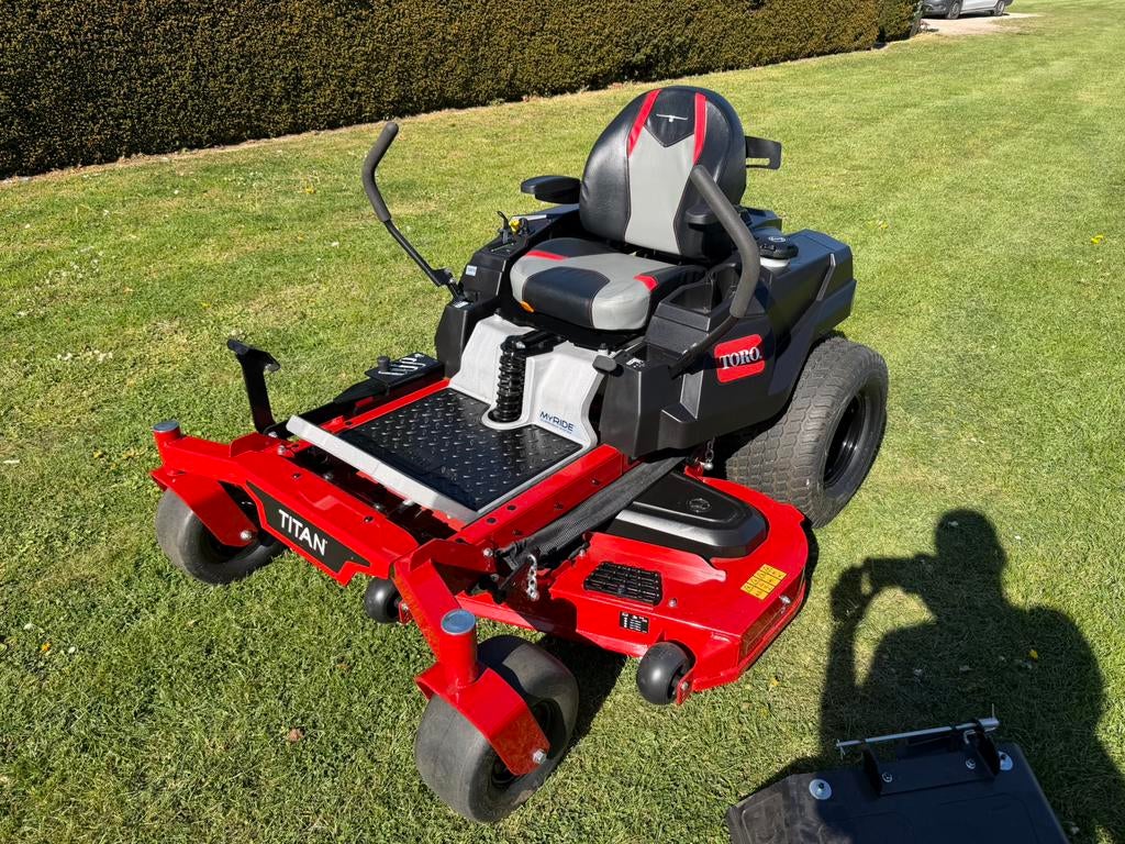 Nieuwe Toro titan XS 5450 zero turn, Tuin en Terras, Zitmaaiers, Zo goed als nieuw, Ophalen