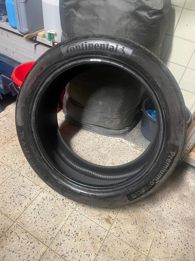 Banden Continental 275/40 R21, Auto-onderdelen, Banden en Velgen, Band(en), Zomerbanden, 21 inch, 275 mm, Ophalen